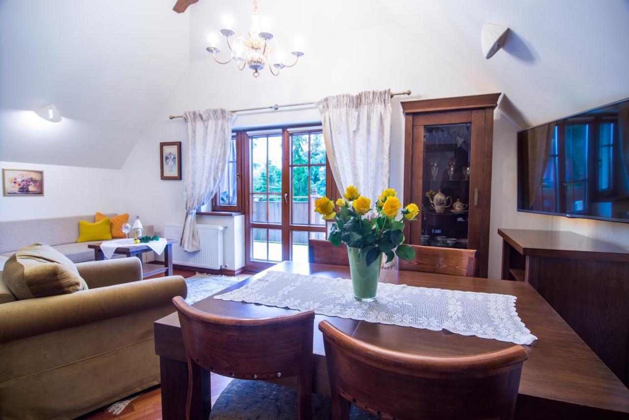 Hotel Dwa Ksiezyce Kazimierz Dolny Buitenkant foto