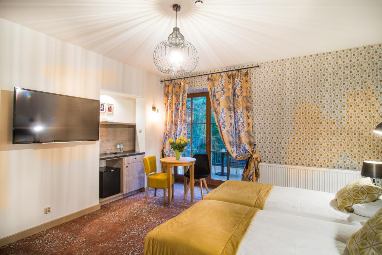 Hotel Dwa Ksiezyce Kazimierz Dolny Buitenkant foto