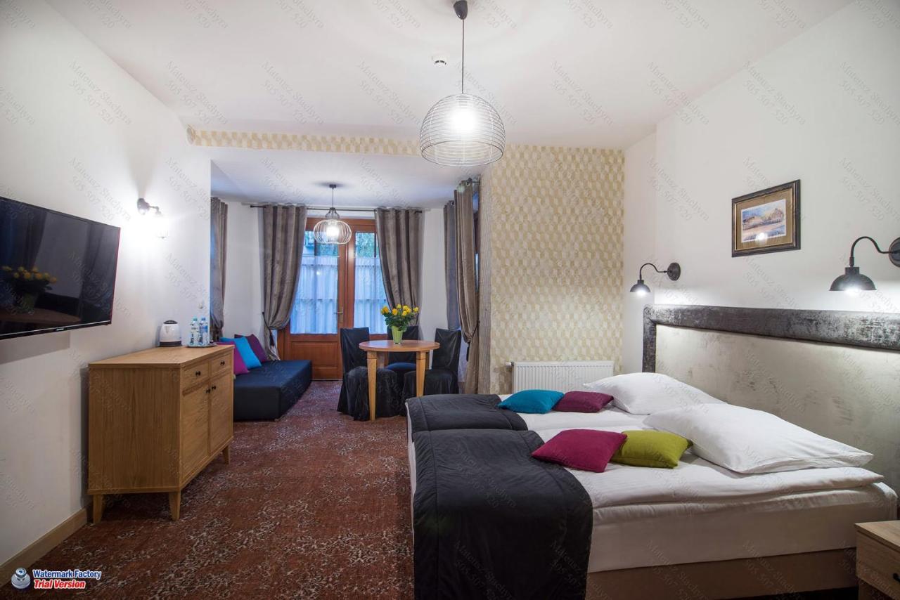 Hotel Dwa Ksiezyce Kazimierz Dolny Buitenkant foto
