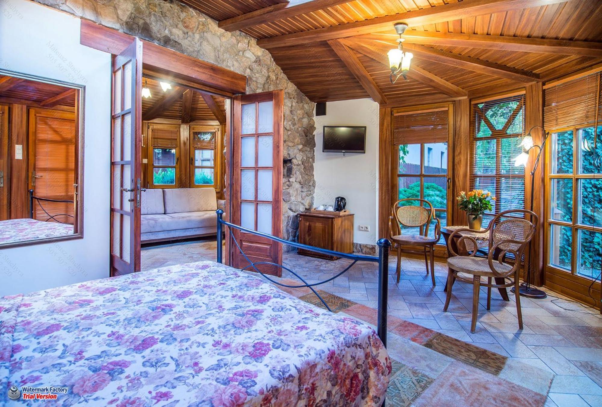Hotel Dwa Ksiezyce Kazimierz Dolny Buitenkant foto